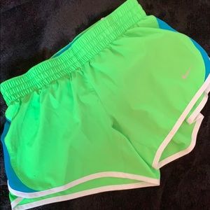 Nike Dri-Fit Shorts 💚Like New💙